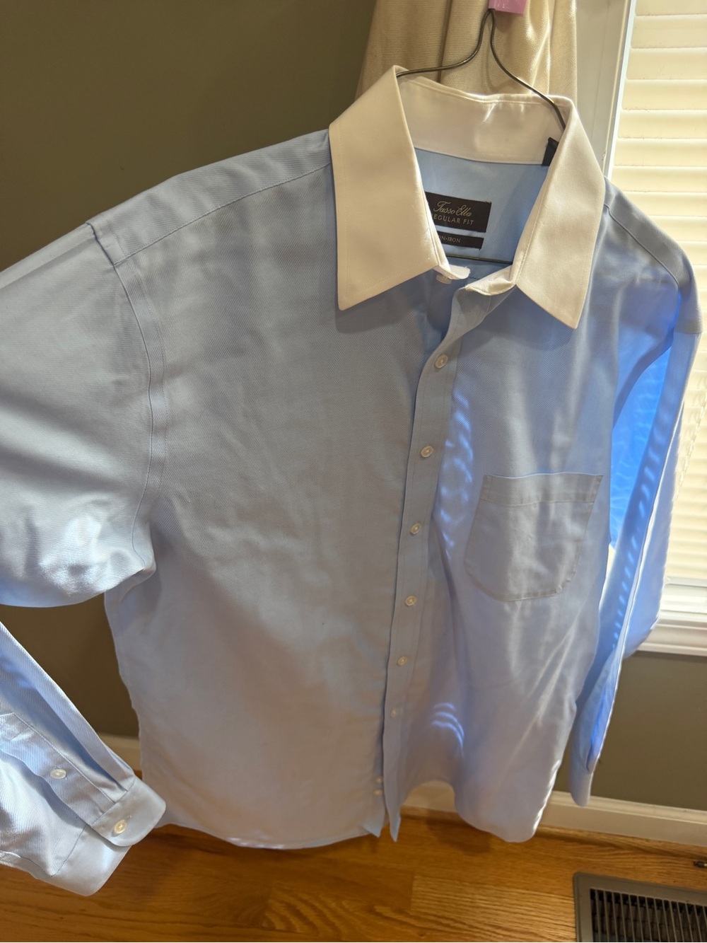 Tasso Elba Men’s Blue Dress Shirt w/ white color sz 15 1/2 Sleeves 34/35